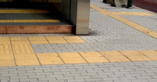 Тактильная плитка ПВХ в Каспийске - купить от 713 руб. в ТротуарнаяПлитка
